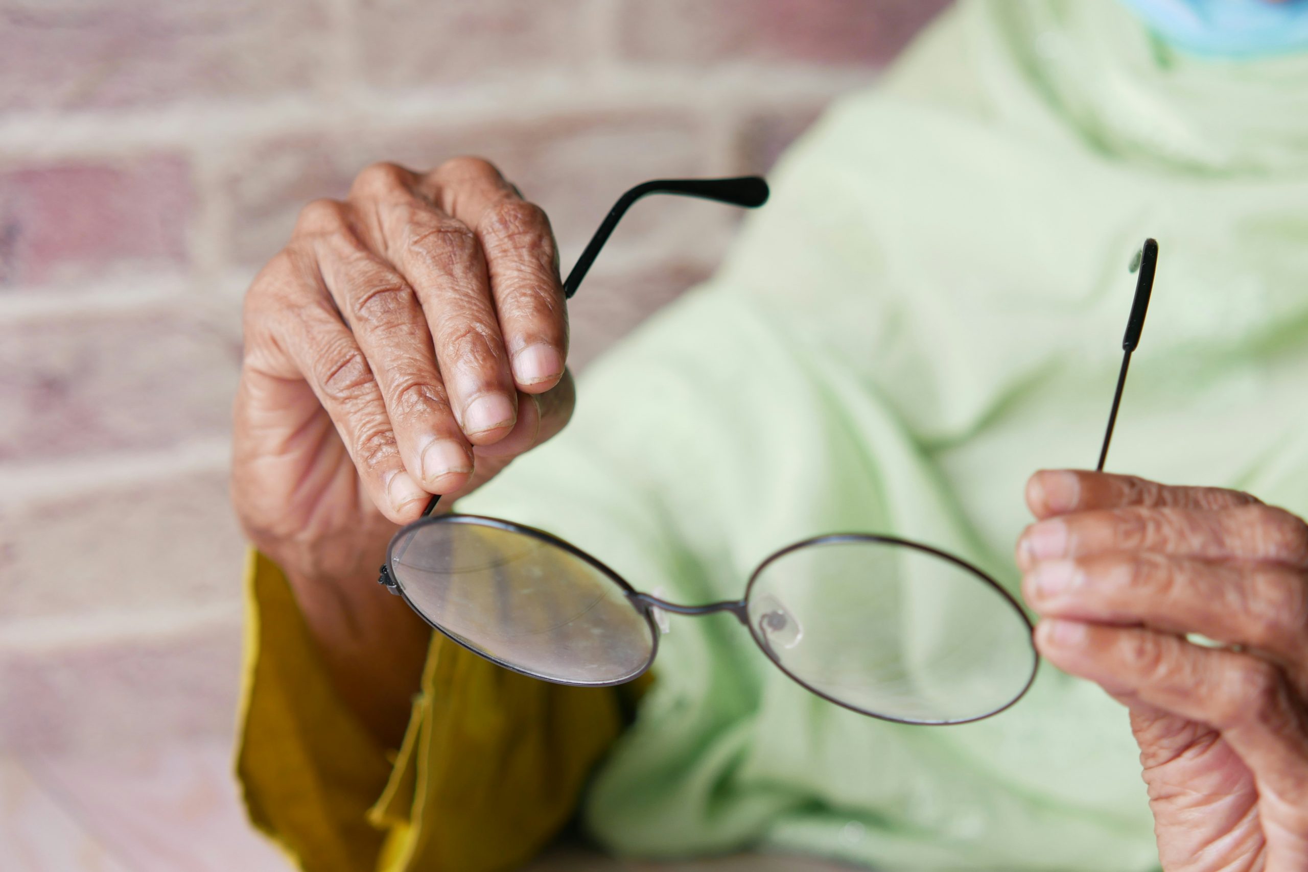 reading guaranteed issue life insurance terms carefully