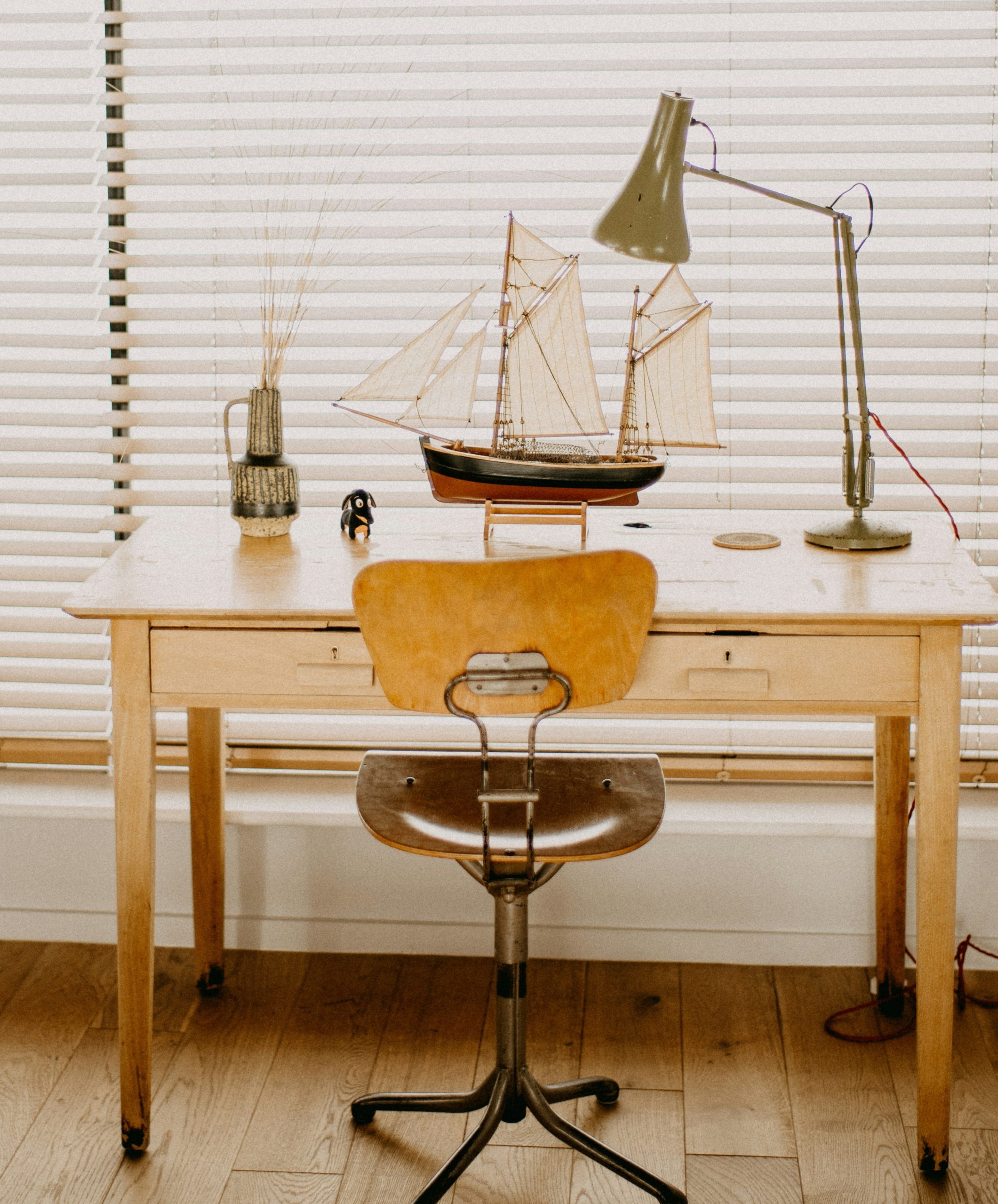 weighing fixed index annuity pros and cons